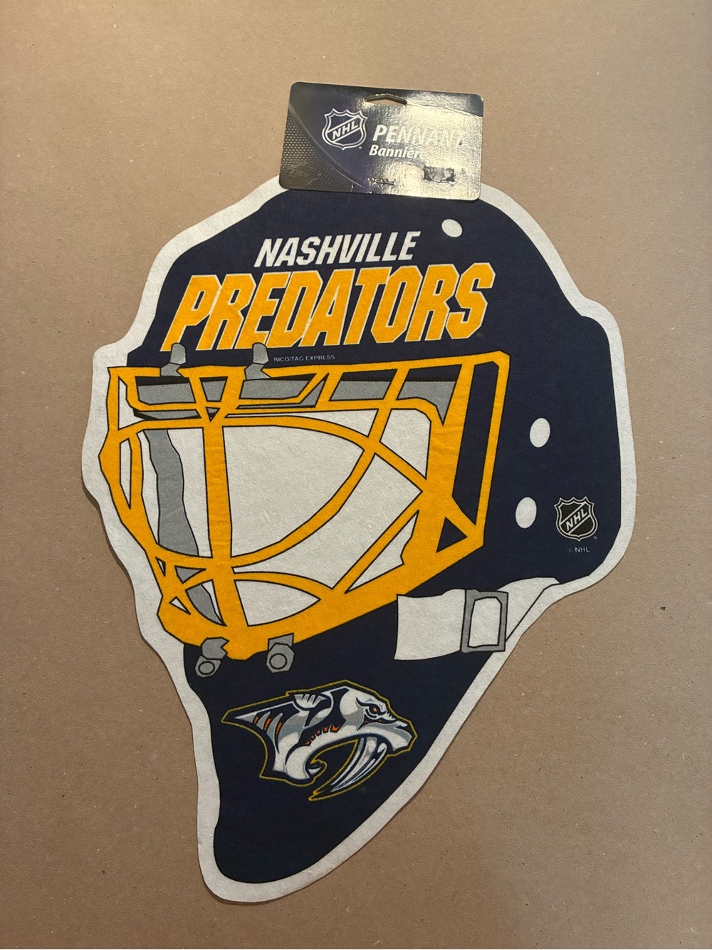 Nashville Predators Helmet Wall Banner - Navy & Gold Team Design 18” X 13”